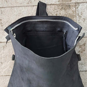 Delle Cose/Black Flat Rectangular Backpack - OBEIOBEI