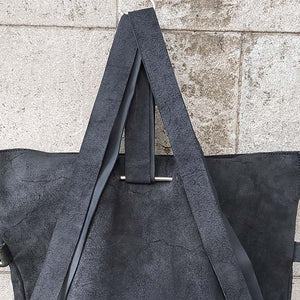 Delle Cose/Black Flat Rectangular Backpack - OBEIOBEI