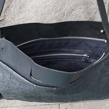 Load image into Gallery viewer, Delle Cose/Black Nylon Handbag - OBEIOBEI