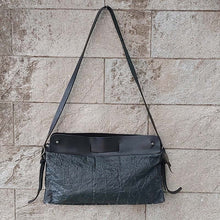 Load image into Gallery viewer, Delle Cose/Black Nylon Handbag - OBEIOBEI
