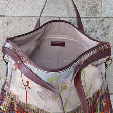 Load image into Gallery viewer, Ana Maison/Square Handbag (2 Color) - OBEIOBEI