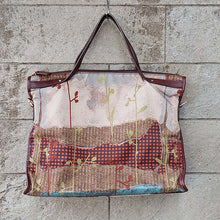 Load image into Gallery viewer, Ana Maison/Square Handbag (2 Color) - OBEIOBEI