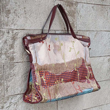 Load image into Gallery viewer, Ana Maison/Square Handbag (2 Color) - OBEIOBEI