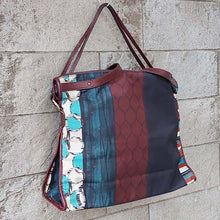 Load image into Gallery viewer, Ana Maison/Square Handbag (2 Color) - OBEIOBEI
