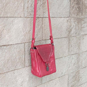 Munoz Vrandecic/Small Red Shoulder Bag - OBEIOBEI