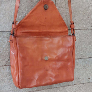 Munoz Vrandecic/Light Brown Shoulder Bag - OBEIOBEI