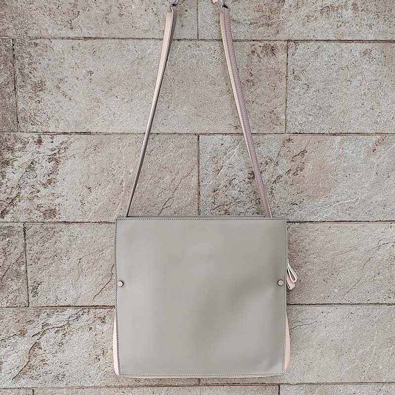 Bonastre/Leather Shoulder Bag (Grey/Brown) - OBEIOBEI
