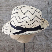 Load image into Gallery viewer, Borsalino/Medium Brim Panama Hat - Star Pattern - OBEIOBEI