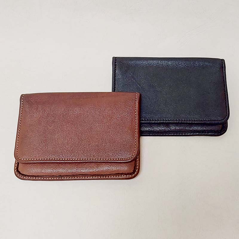 Christian Peau/Leather Cardcase (Black/Brown) - OBEIOBEI