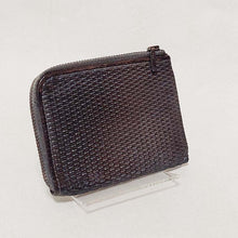 Load image into Gallery viewer, Reptile&#39;s House/Black Leather Wallet - OBEIOBEI