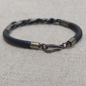 ORNER/Black Leather Bracelet - OBEIOBEI