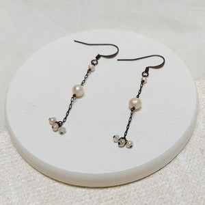5 Octobre/White Freshwater Pearl Earrings - OBEIOBEI