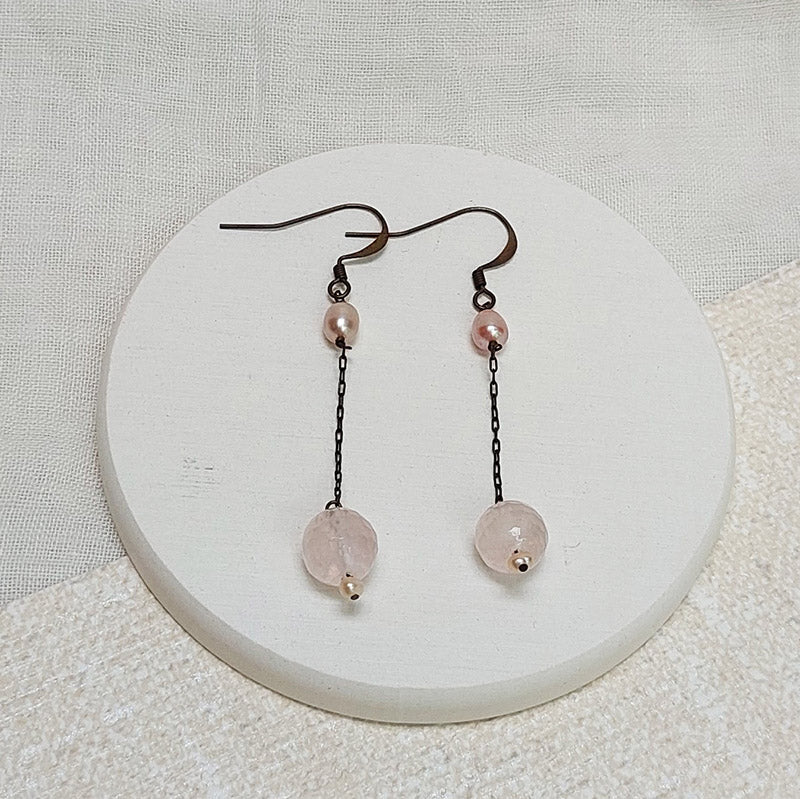 5 Octobre/Rose Quartz Earrings - OBEIOBEI