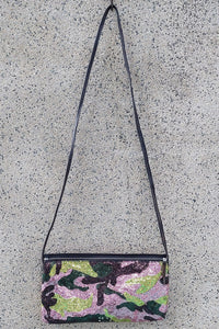 Delle Cose/Two-way flat clutch (Camouflage Sequin/Black) - OBEIOBEI