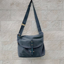 Load image into Gallery viewer, Jas M.B./Large Canvas Bucket Bag(Black/Grey) - OBEIOBEI