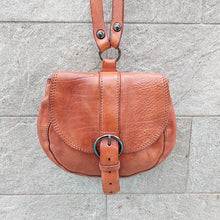 Load image into Gallery viewer, Campomaggi/Cognac Small Shoulder Bag - OBEIOBEI