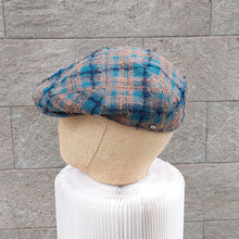 Load image into Gallery viewer, Doria/Blue beige flat cap - OBEIOBEI