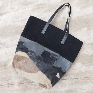 Exquisite J/Black felt tote bag - OBEIOBEI