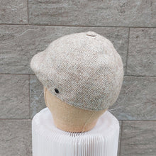 Load image into Gallery viewer, Doria/Yellow Stripe Flat Cap - OBEIOBEI