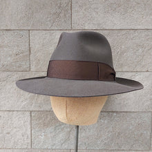 Load image into Gallery viewer, Borsalino/Brown fedora hat(Wild brim) - OBEIOBEI