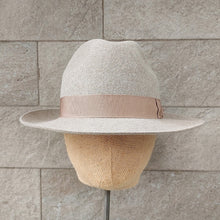 Load image into Gallery viewer, Borsalino/Camel fedora hat(Wild brim) - OBEIOBEI