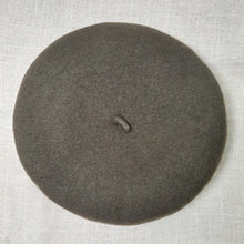 Load image into Gallery viewer, Doria/Wool Beret With Leather Trim(Olive Green/Brown) - OBEIOBEI