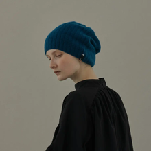 Load image into Gallery viewer, 日本設計師帽款/Cashmere Knitting Cap (Seablue/Beige/Charcoal) - OBEIOBEI