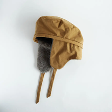 Load image into Gallery viewer, 日本設計師帽款/Two-ways Aviator Hat (Black/Brown) - OBEIOBEI