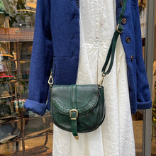 Load image into Gallery viewer, Campomaggi/Green saddle bag - OBEIOBEI