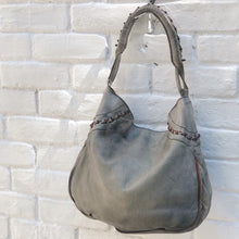 Load image into Gallery viewer, Numero 10/Super soft grey lambskin hobo - OBEIOBEI