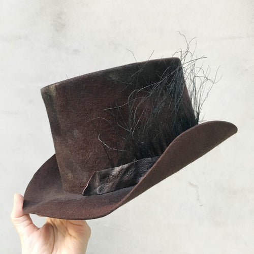 Move/Dark Brown Top Hat (thin feather) - OBEIOBEI
