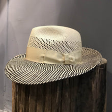 Load image into Gallery viewer, Borsalino/Two tone wide brim Panama hat - OBEIOBEI