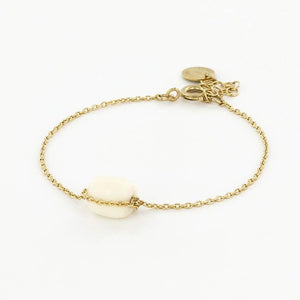 Medecine Douce/White ossicle bracelet - OBEIOBEI